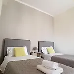 To Kastro Aparthotel Pylos