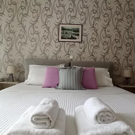 To Kastro Lejlighedshotel