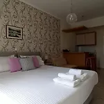 Apartmanhotel To Kastro 2*