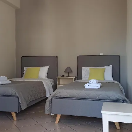 Apart-hotel To Kastro 2*