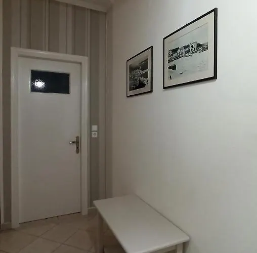 卡斯特罗公寓式酒店