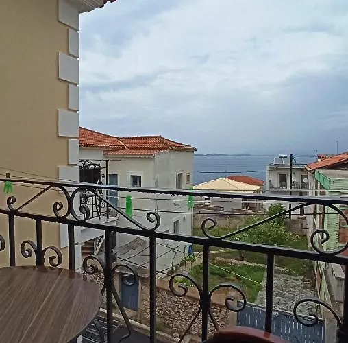 To Kastro 2* Pylos