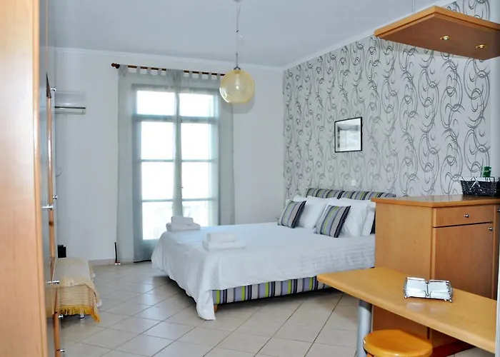 Apart-hotel To Kastro 2*