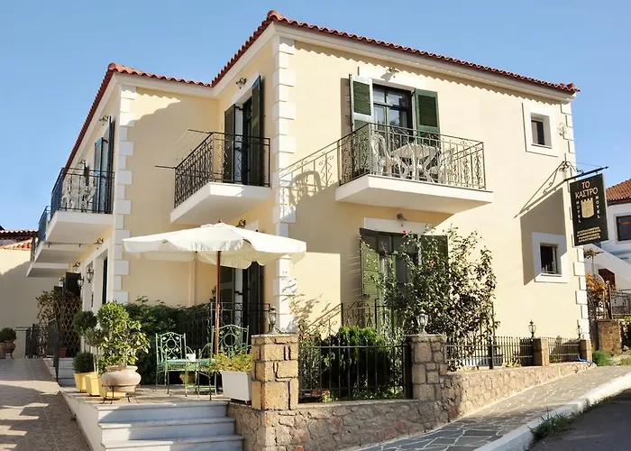 To Kastro Apart-hotel